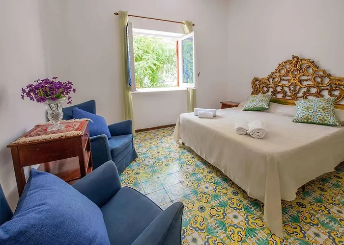 Bianca With Shared Pool Sorrento