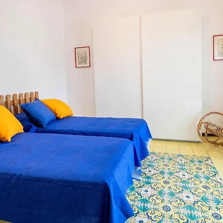 Appartement Bianca With Shared Pool Sorrente