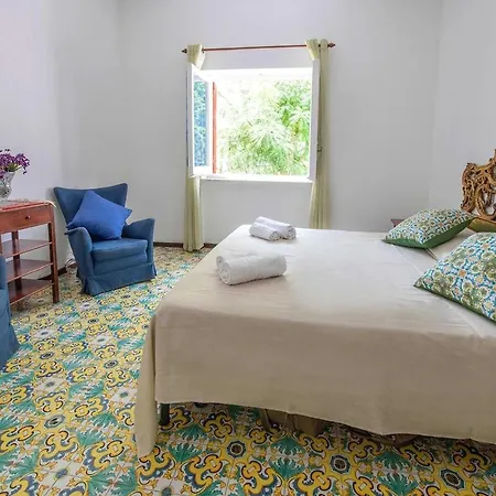 Bianca With Shared Pool Sorrente