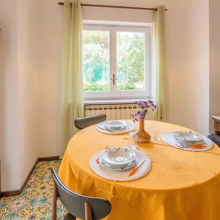 Appartement Bianca With Shared Pool Sorrente