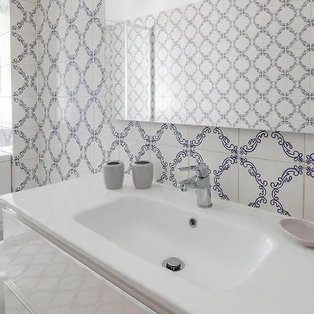 Bianca With Shared Pool * Sorrent