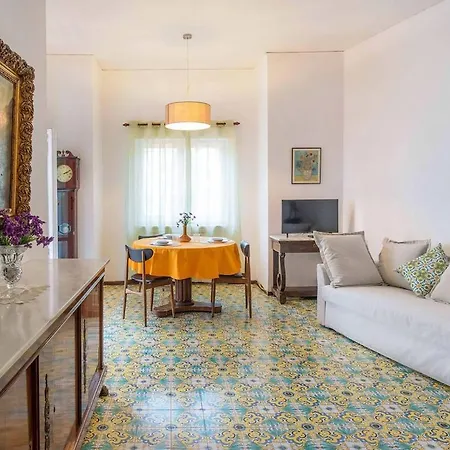 Apartment Bianca With Shared Pool *