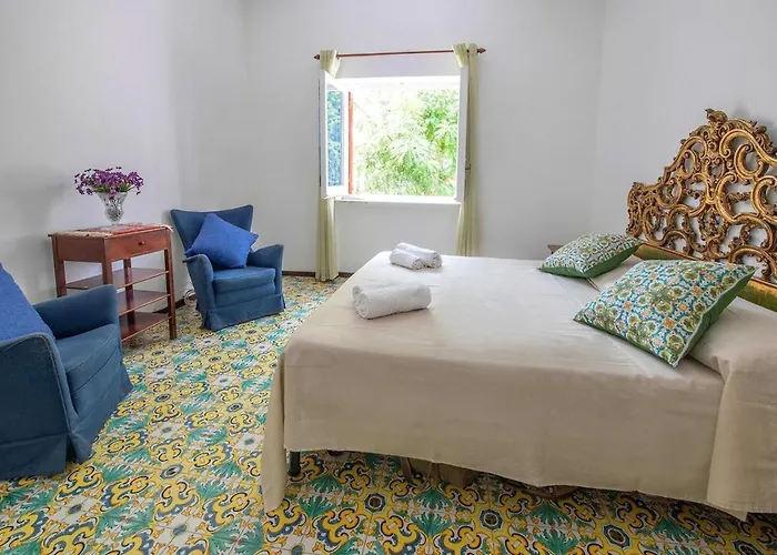 Bianca With Shared Pool Sorrent